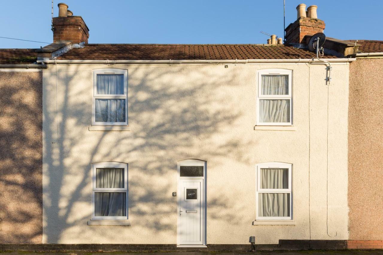 Well Presented 2 Bedroom House - Sleeps Four Leamington Spa Exterior photo